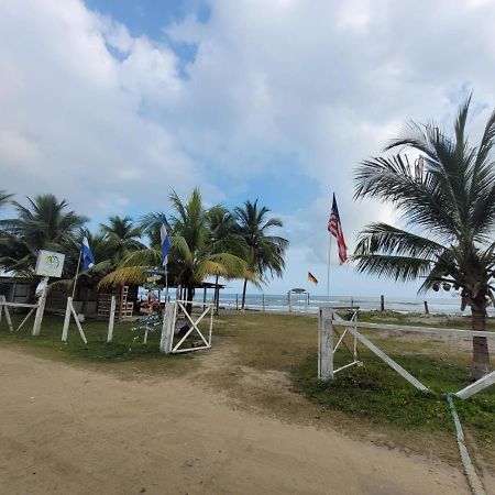 Hostal Rudy'S Beach Puerto Cortes Exterior foto