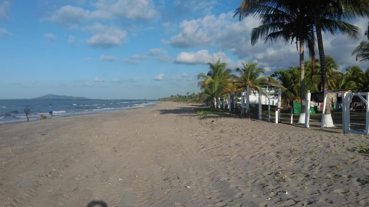 Hostal Rudy'S Beach Puerto Cortes Exterior foto