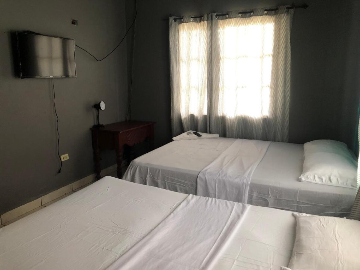 Hostal Rudy'S Beach Puerto Cortes Exterior foto