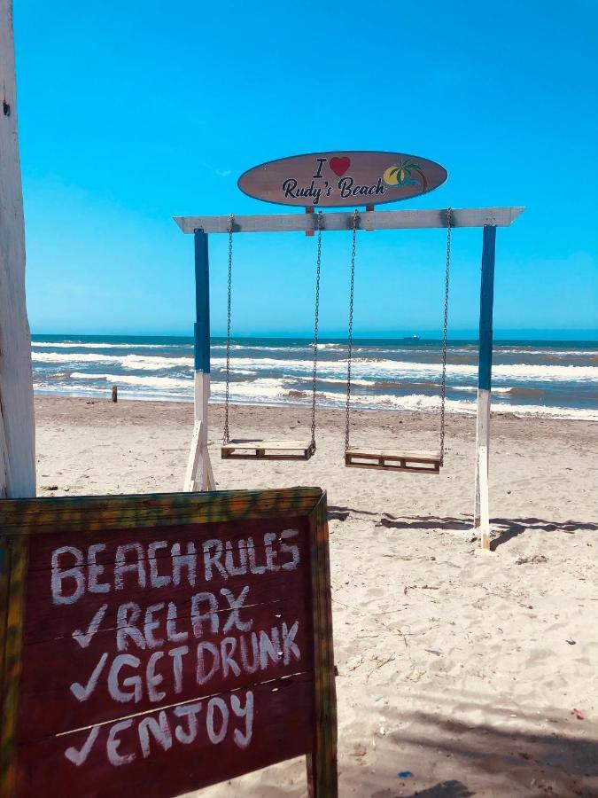 Hostal Rudy'S Beach Puerto Cortes Exterior foto